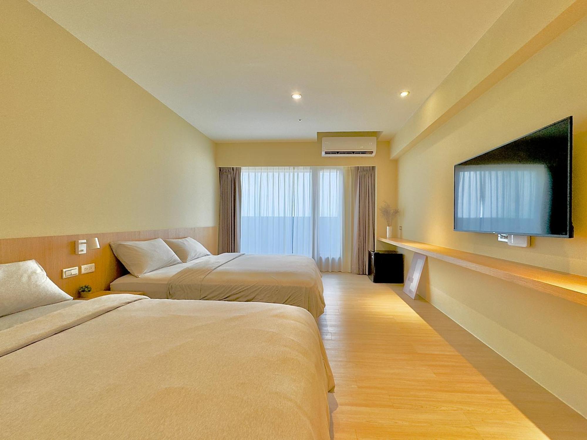 Brown House Hotel - Taipei Main Station ภายนอก รูปภาพ
